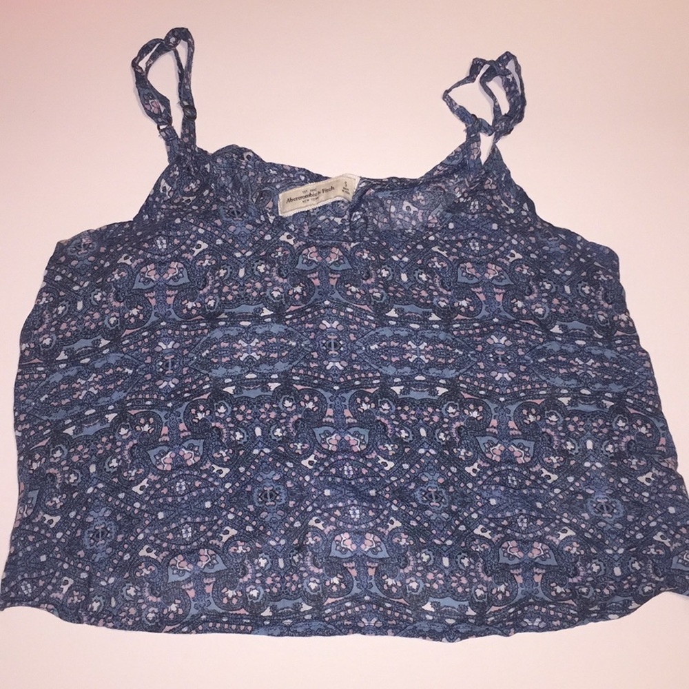 Abercrombie & Fitch Crop Top